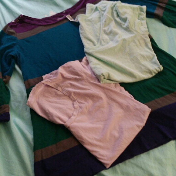 Old Navy/motherhood Tops - OLD NAVY/ MOTHERHOOD BUNDLE